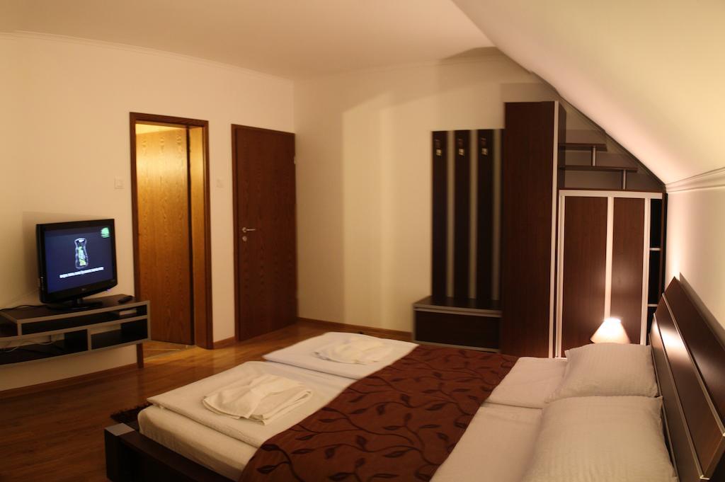 Pensiunea Amnesia Sovata Zimmer foto