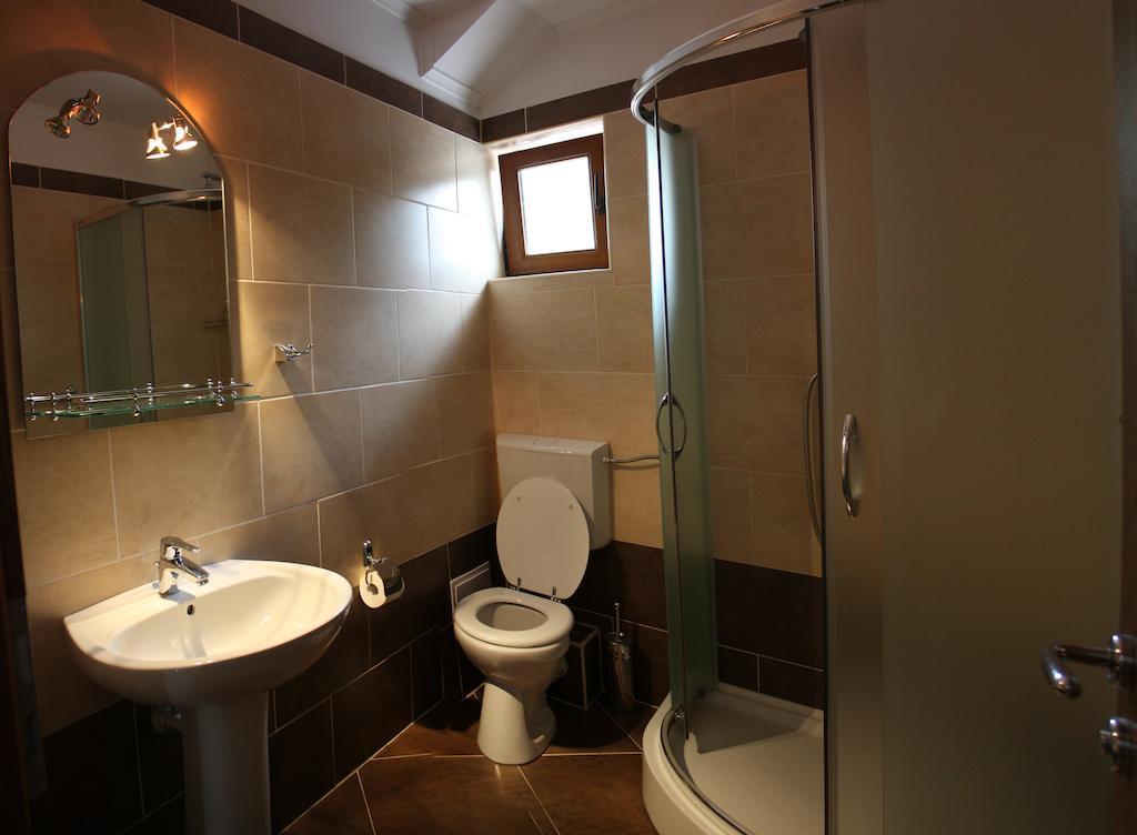 Pensiunea Amnesia Sovata Zimmer foto
